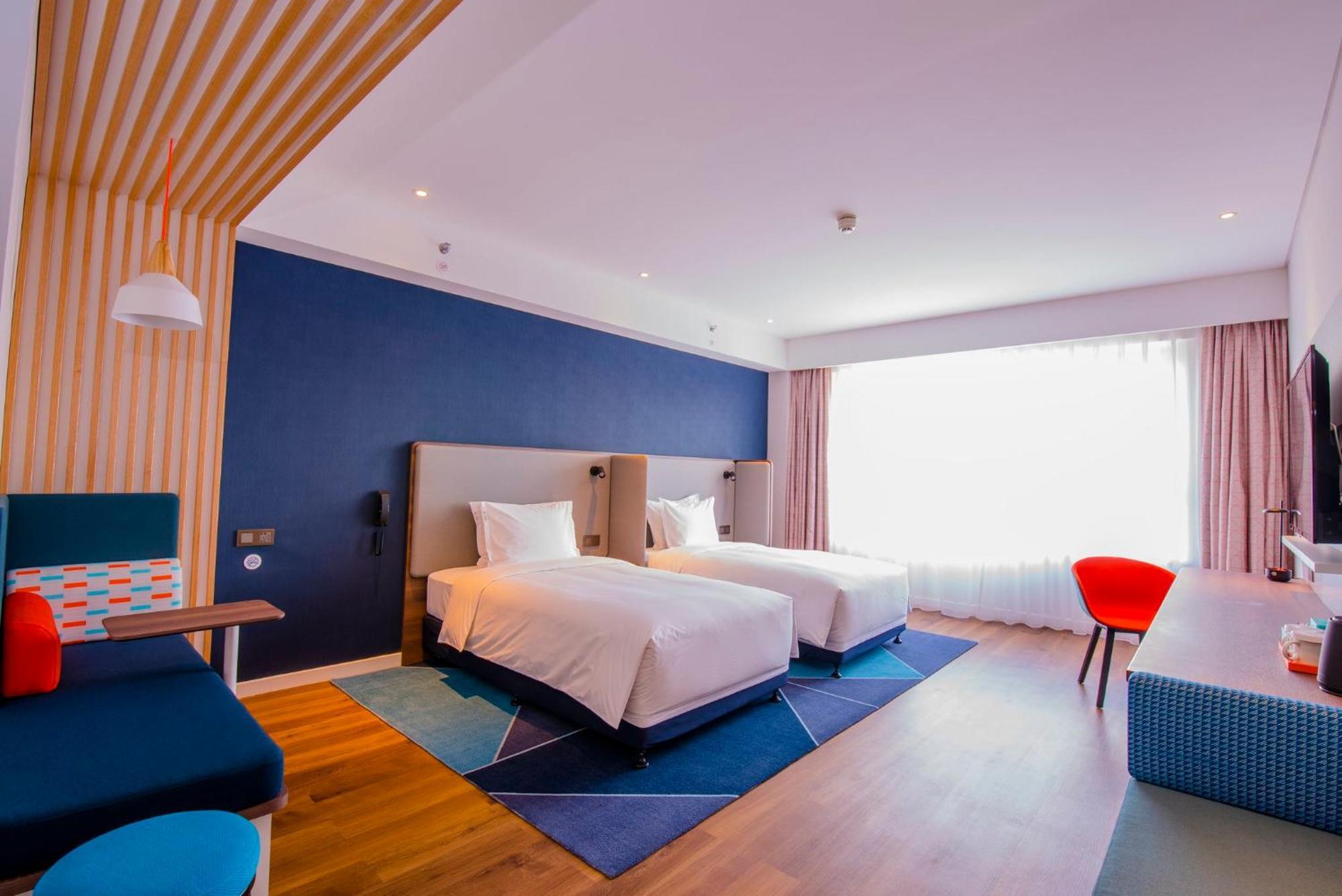 Holiday Inn Express Yinchuan Downtown By Ihg Exterior photo